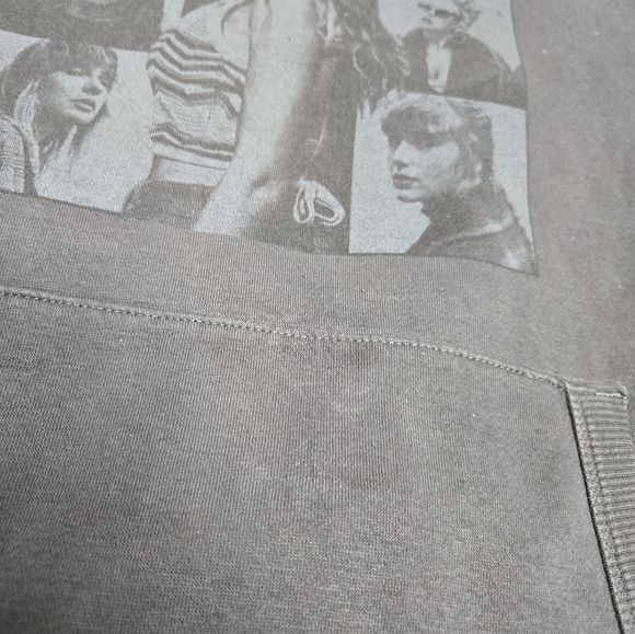 TAYLOR SWIFT The Eras Tour black charcoal ‎ oversized unisex hoodie sweatshirt L - Picture 8 of 11